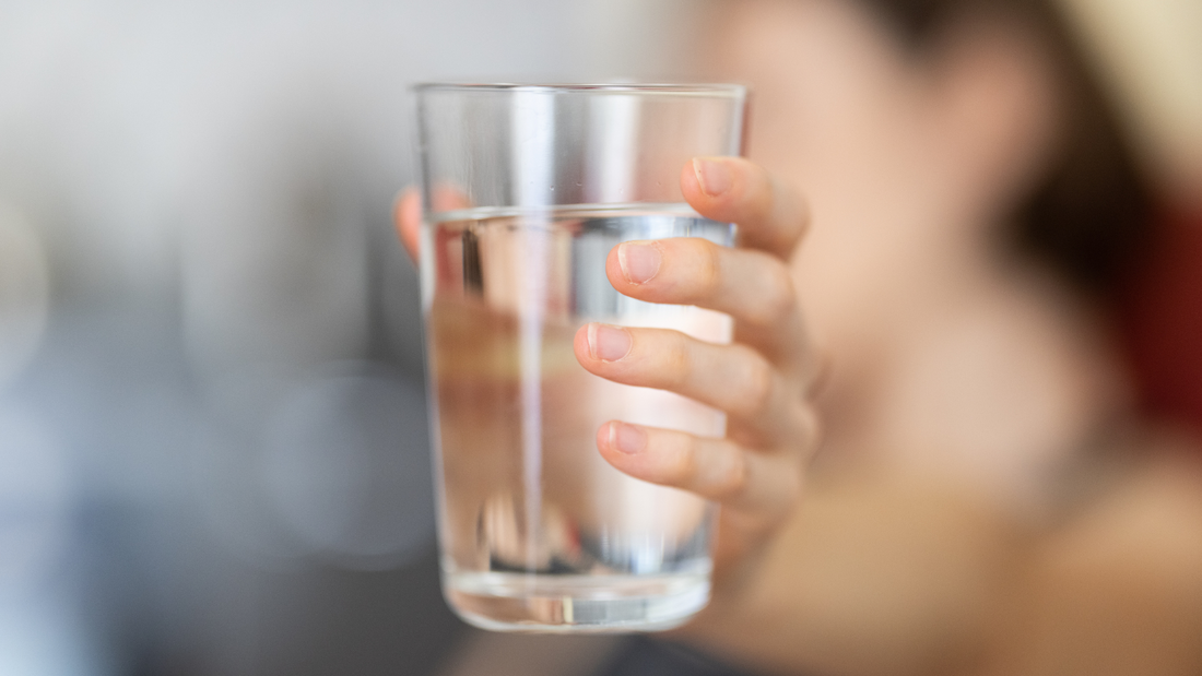 How Much Water Should You Drink When Taking Creatine?